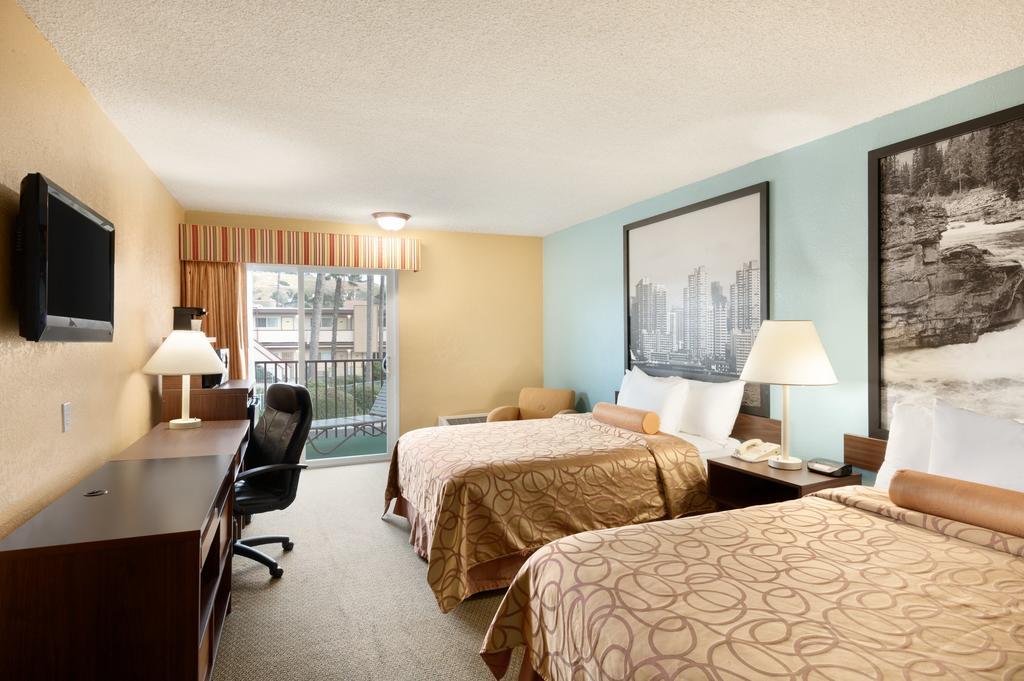 Super 8 By Wyndham Oceanside Marty'S Valley Inn Δωμάτιο φωτογραφία
