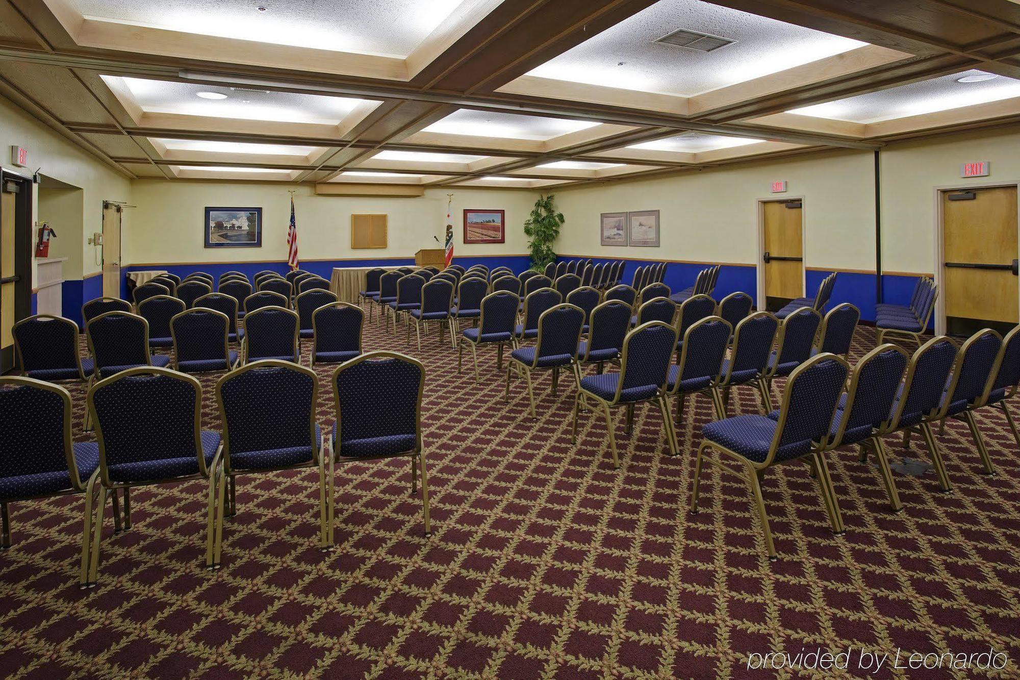 Super 8 By Wyndham Oceanside Marty'S Valley Inn Εξωτερικό φωτογραφία
