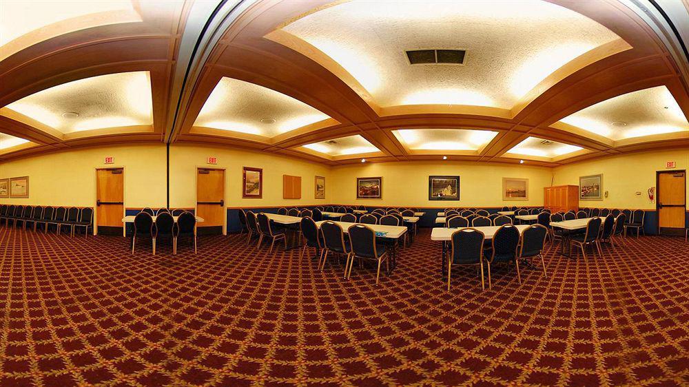 Super 8 By Wyndham Oceanside Marty'S Valley Inn Εξωτερικό φωτογραφία